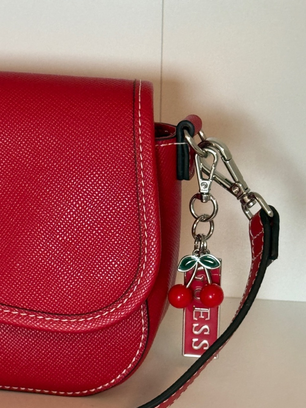 GUESS Red Crossbody Bag with Cherry Charm - Picture 4 of 6